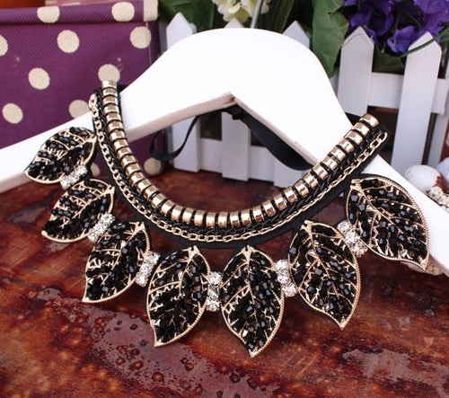 Load image into Gallery viewer, Fashionable Statement Choker Necklace
