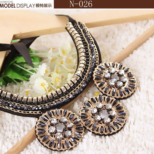 Load image into Gallery viewer, Fashionable Statement Choker Necklace